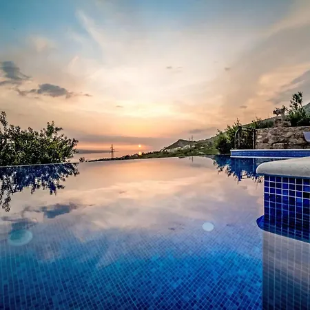 Bellavista**** Place For Your Holliday