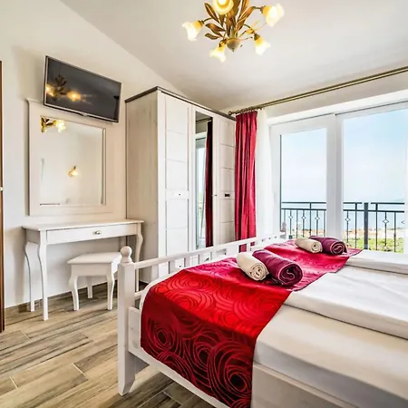 Bellavista**** Place For Your Holliday Villa Makarska